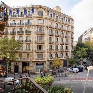 Bright And Cozy Flat In The Heart Of The City
